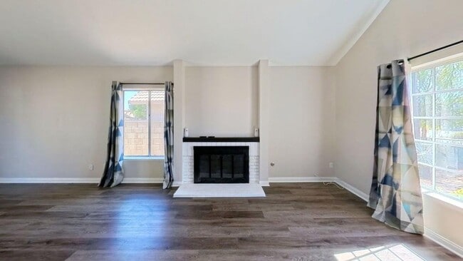 Photo - 12658 Heartleaf St