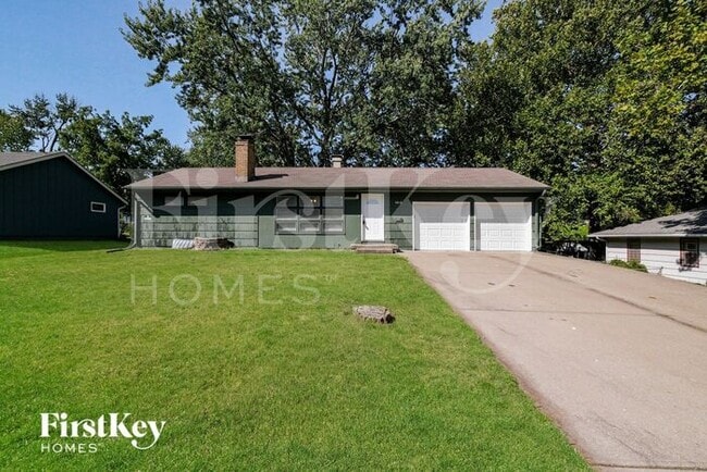 Building Photo - 5816 Lane Ave