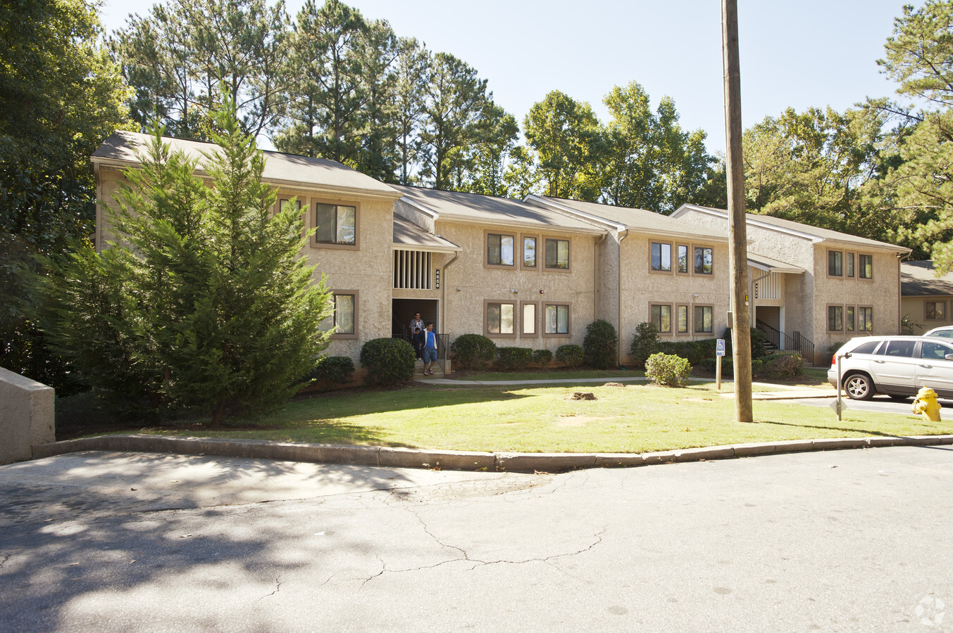 Dunwoody Villas - Dunwoody Villas Apartments