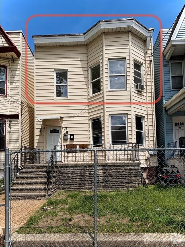 Building Photo - 78 Warner Ave Rental