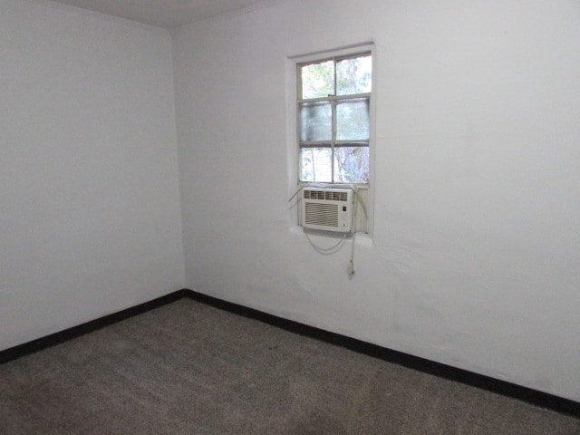 Photo - 28 Burgess Ct