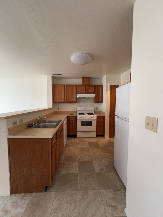 Photo - 1151 Case Ct