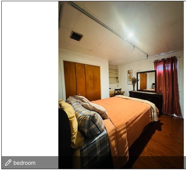 13204 Taney Dr
