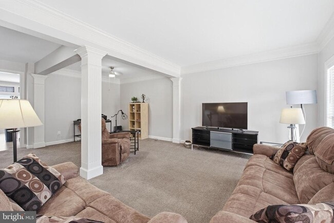 Photo - 8439 Kirby Lionsdale Dr