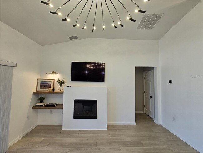 Photo - 2441 Oakwood Ln