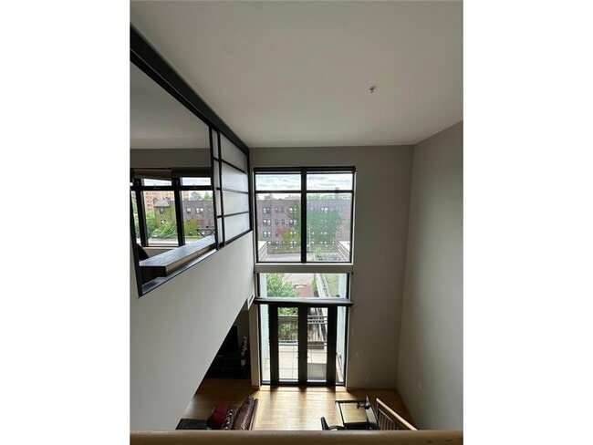 Photo - 9 W Franklin Ave Unidad 306