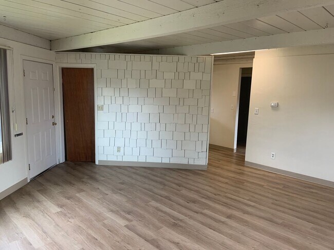 Photo - 3 Bedroom 1 Bathroom House in Great Location