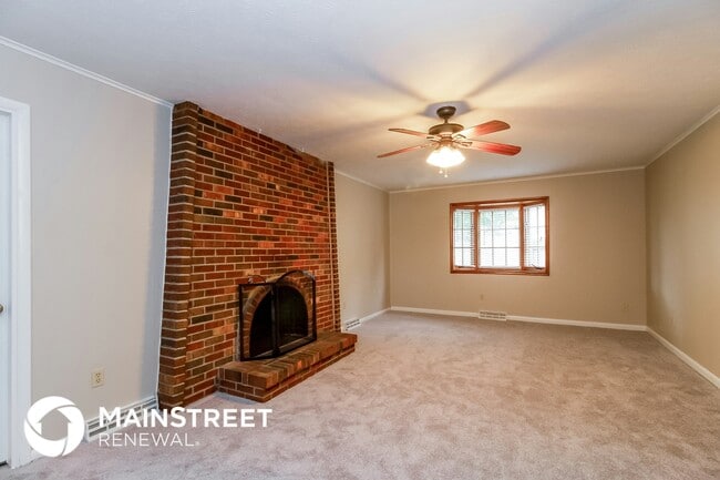 Photo - 1815 Balsamridge Rd