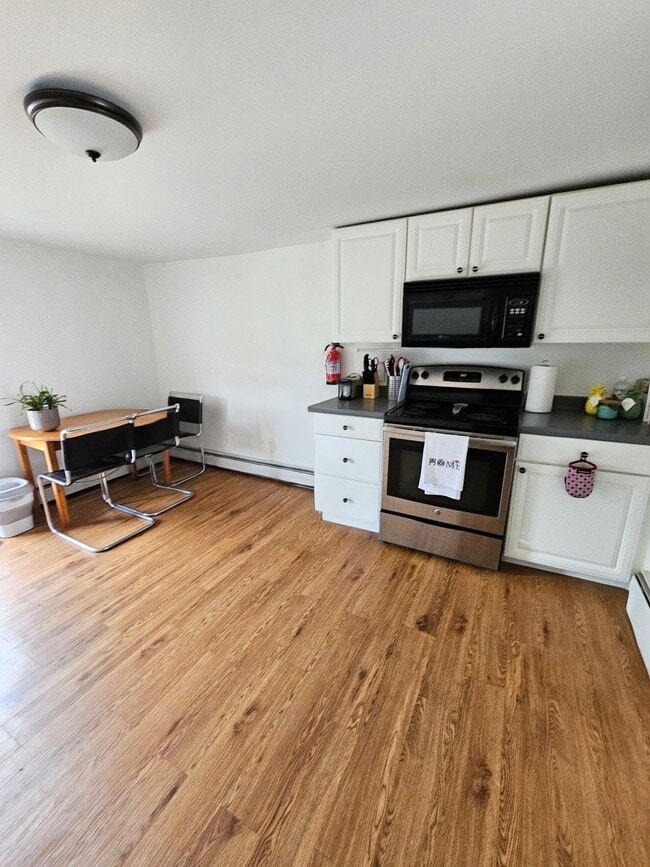 Photo - 60 Elm St Unit 3