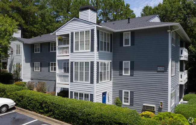 Aqua at Sandy Springs - Aqua at Sandy Springs Apartments