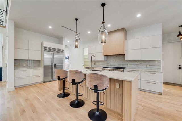 Photo - 6411 Royal Ln