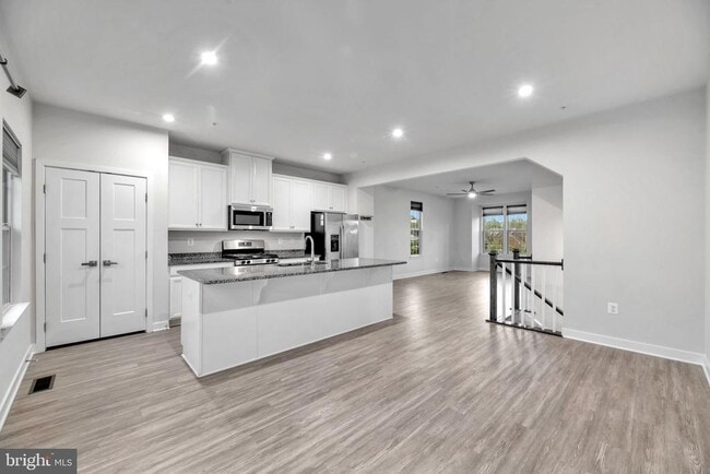 Photo - 14737 Earl Mitchell Ave