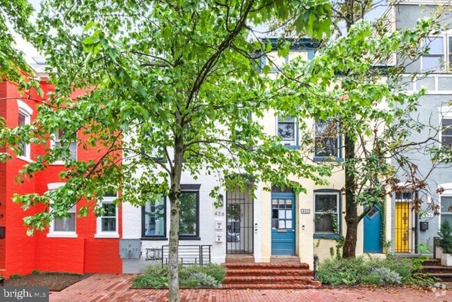 Building Photo - 426 Warner St NW Rental