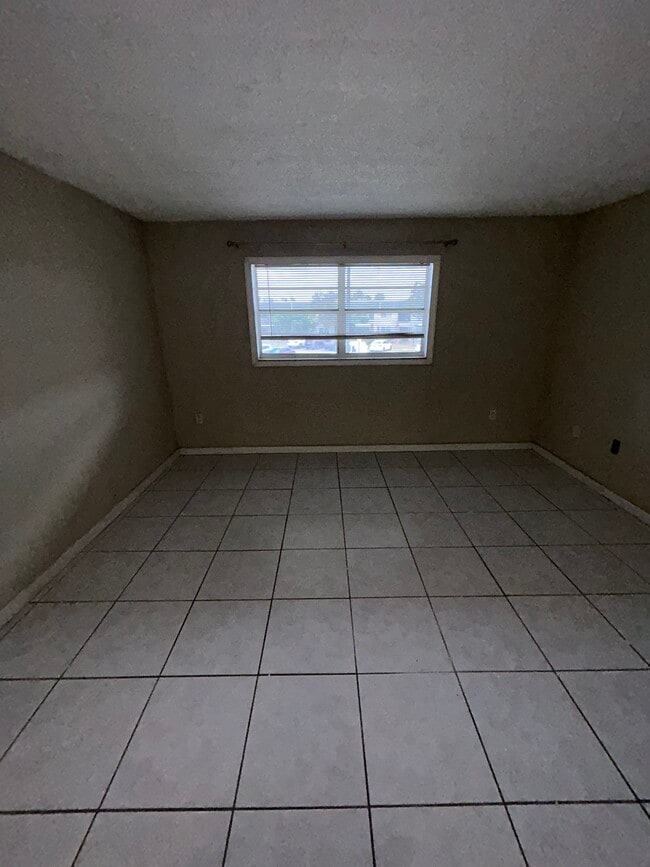 Photo - 6507 Winfield Blvd