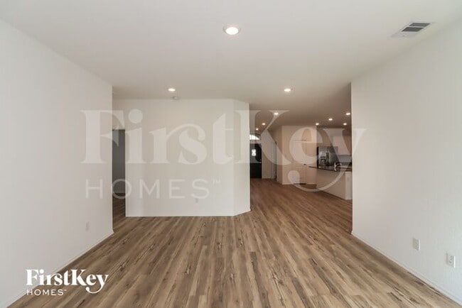 Photo - 7727 Jasmine Chase Dr