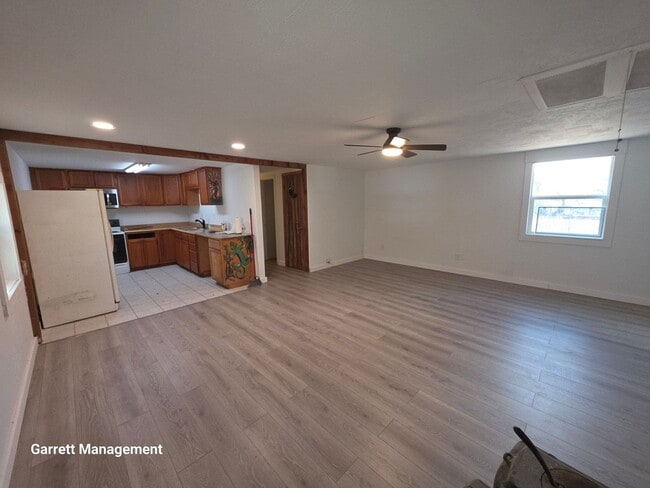 Photo - 126 Iroquois Dr