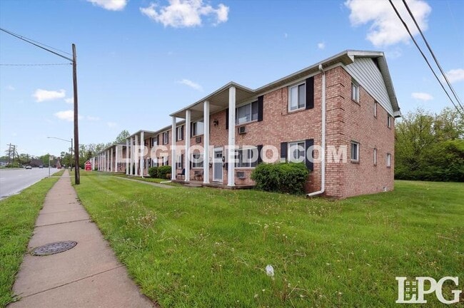 Photo - 3320 Arlington Ave Unidad 2