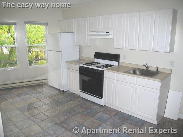 Photo - 235 Columbia St Unit #4R
