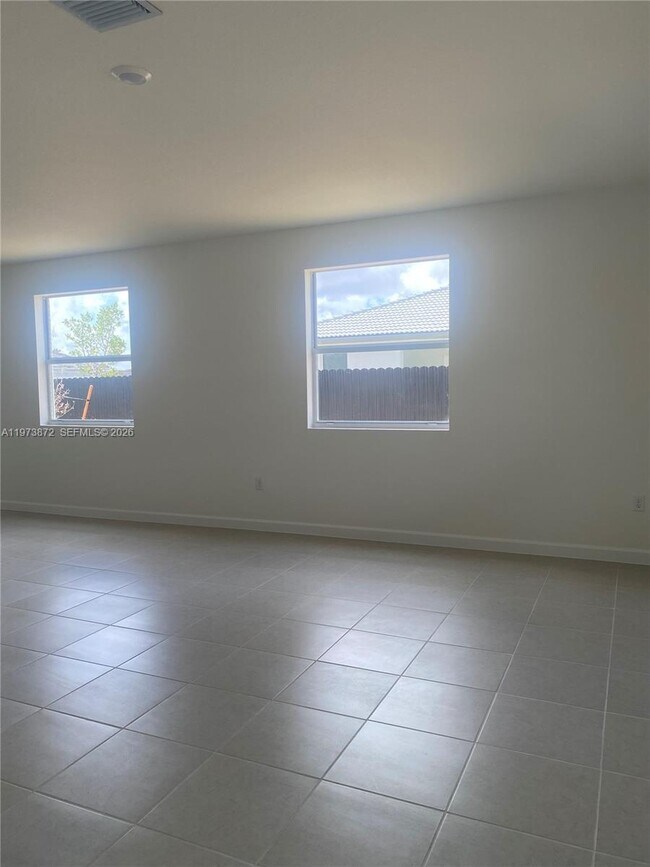 Photo - 27559 SW 159th Pl