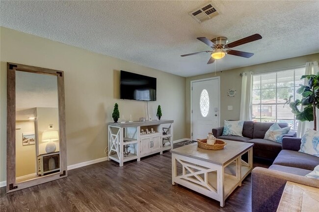 Photo - 12529 Mondragon Dr