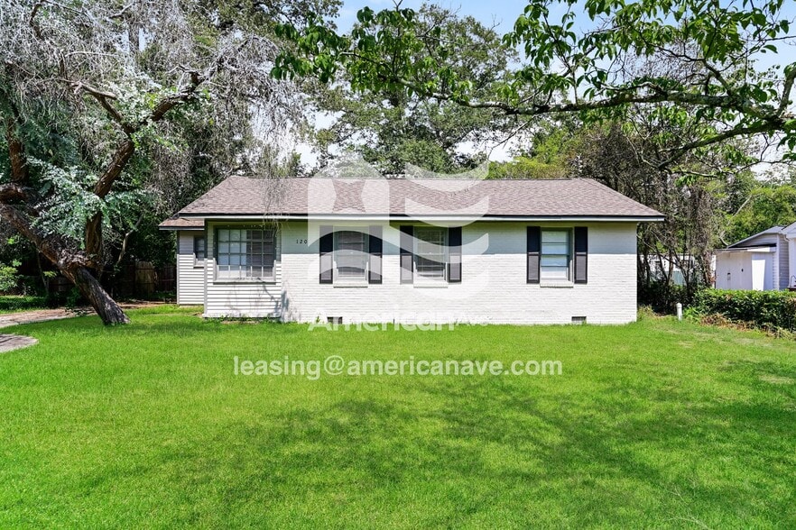 120 Evergreen St