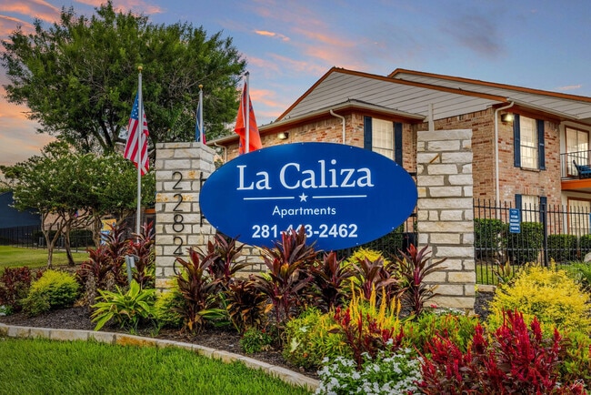 Photo - La Caliza