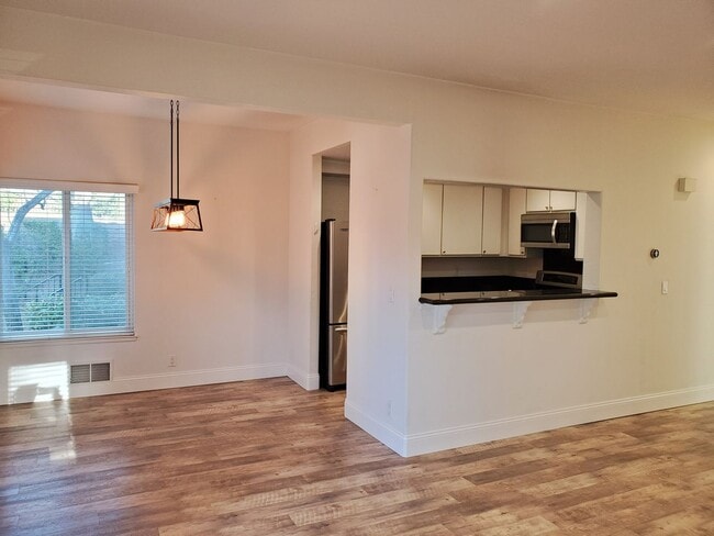 Photo - Beautiful Updated Condo in Prime San Ramon...