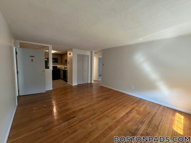 22 Westland St Unit 43