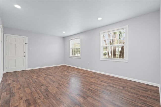 Photo - 214 Upham St Unit 13B