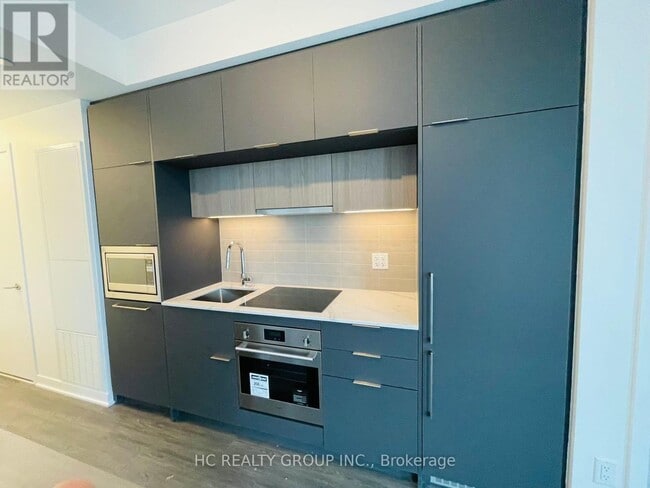 Photo - 185 Alberta Ave Unit 708