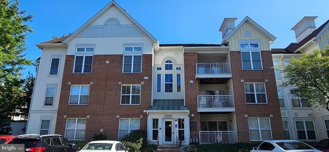 Building Photo - 3559 Floating Leaf Ln Unit E302 Rental