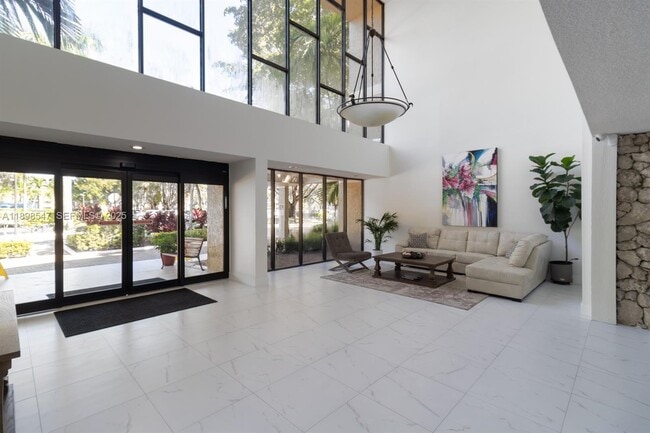 Photo - 16200 Golf Club Rd Unidad 312