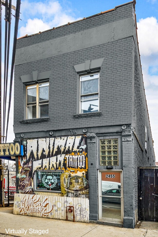 Building Photo - 2455 W Armitage Ave Rental