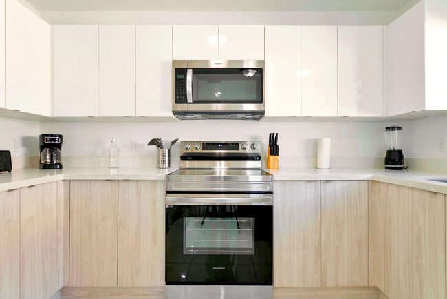 Photo - 2110 NW 66th St Unidad FL1-ID1230849P