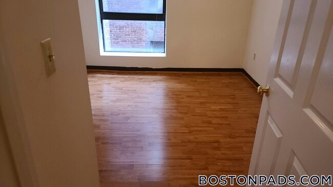 Photo - 81 Essex St Apartment Unit 61