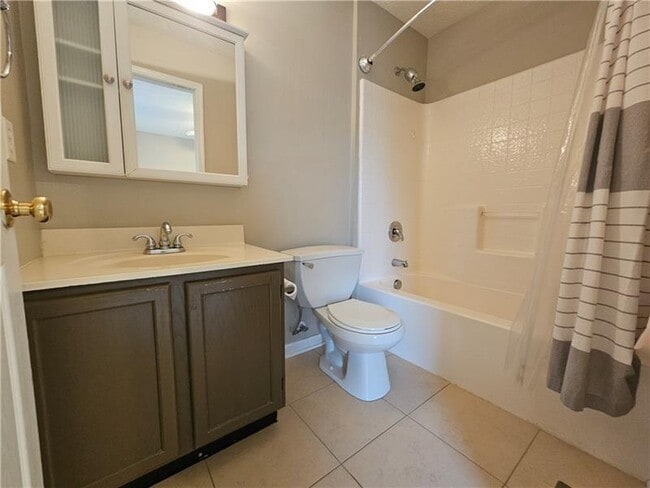 Photo - 518 Ten Point Ln