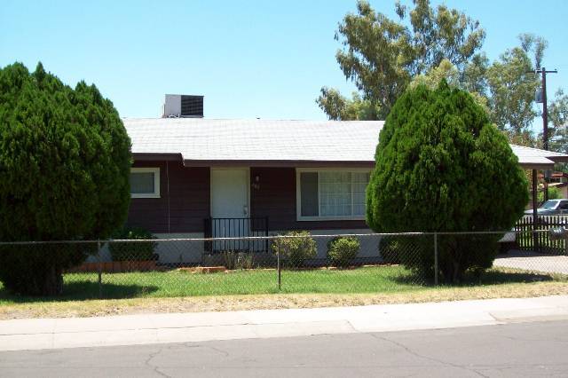 Photo - 403 W Howe St