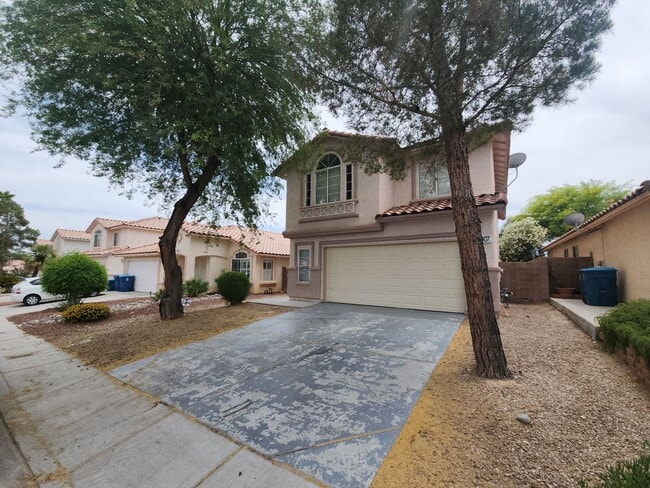 Photo - Two story in well established Las Vegas neighborhood