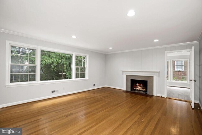 Photo - 3405 N Peary St