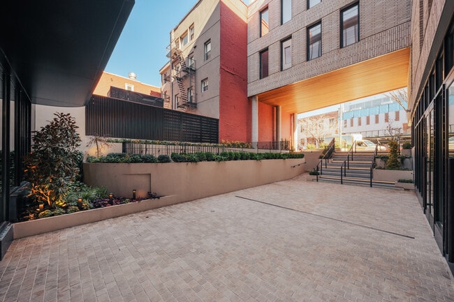 Photo - 33 Franklin St Unit 301