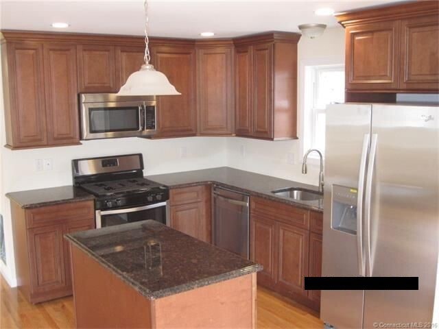 Photo - 77 Borrmann Rd