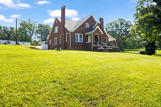 Photo - 3570 N NC Highway 16 Casa