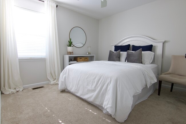 Photo - 7917 Hamilton Mill Dr