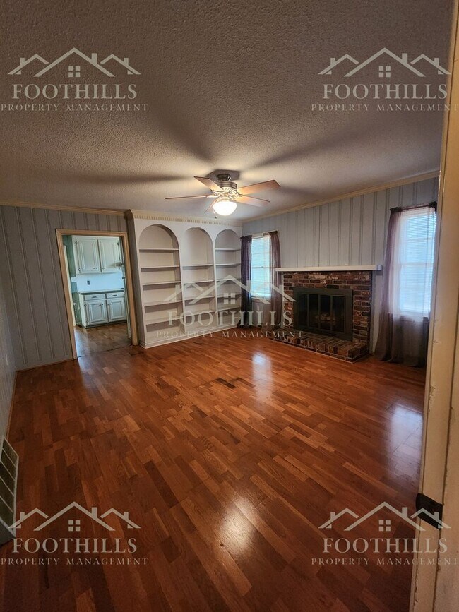 Photo - 2013 Boul Hts