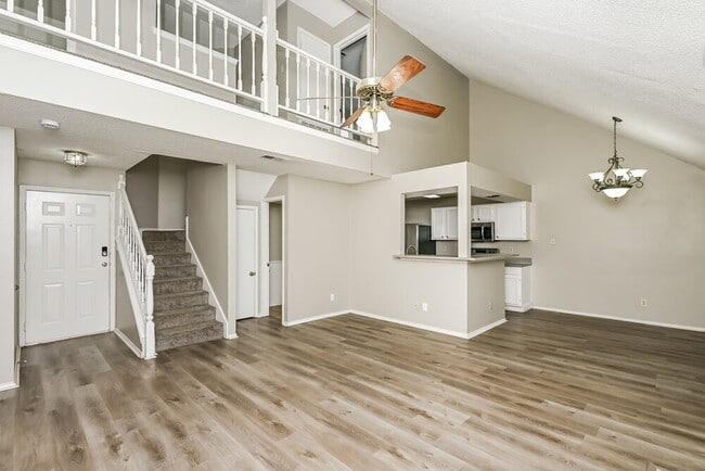 4844 Thistledown Dr
