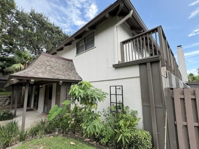 Beautiful 1 Bedroom Townhome in the Trails! - Beautiful 1 Bedroom Townhome in the Trails!
