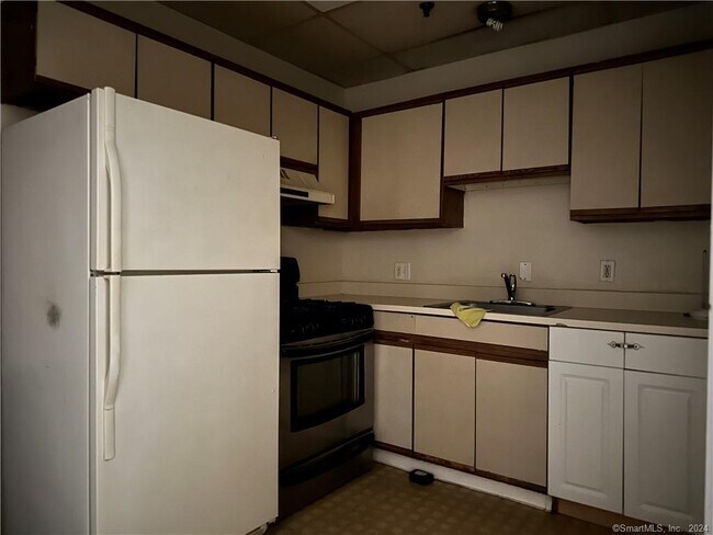Photo - 242 Main St Condo Unit 30