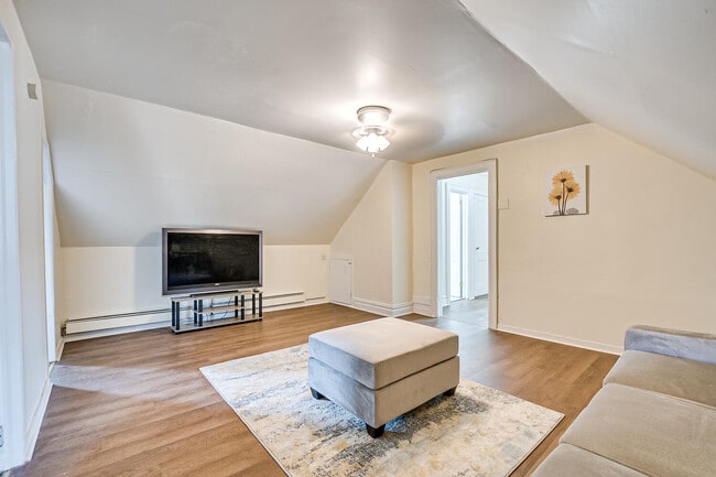 Photo - 46 Van Houten Ave