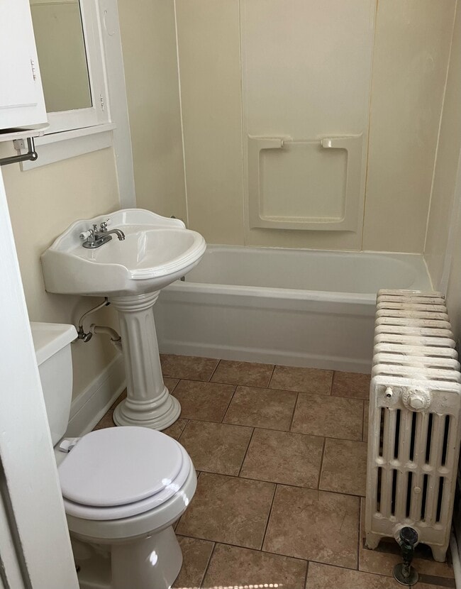 Photo - 601 9th Ave N Unidad 4