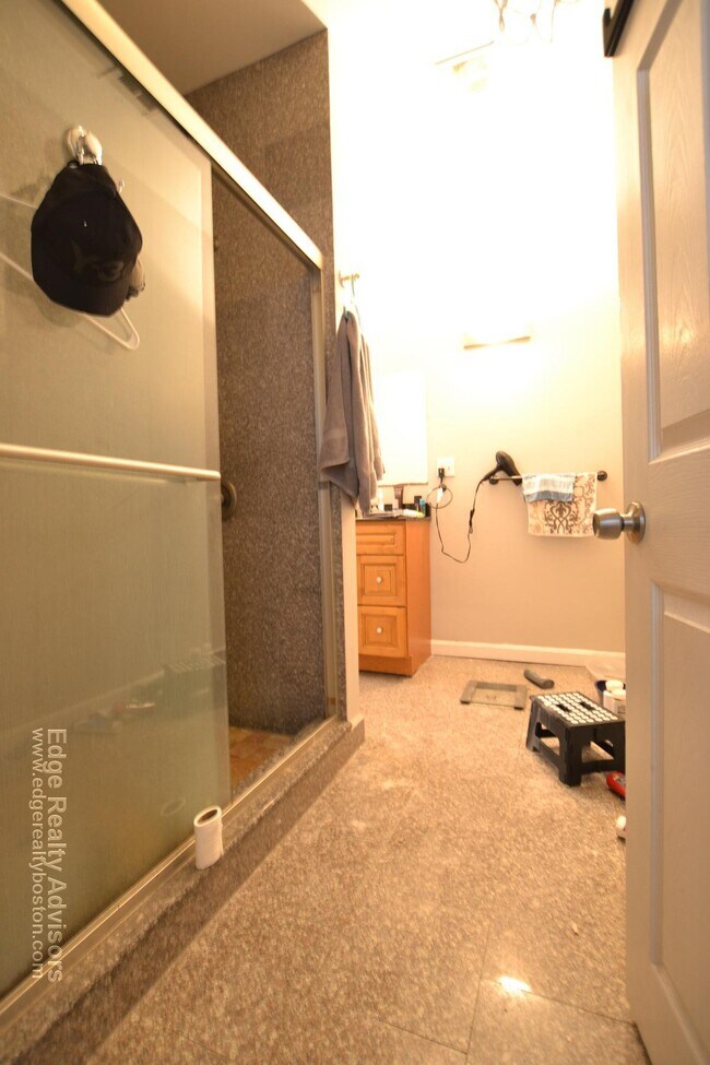 Photo - 37 Allston St Unit 2